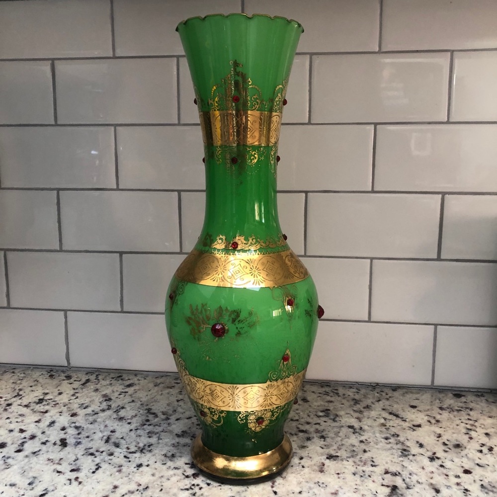 Boho shamrock green and gold vase with Ruby gems